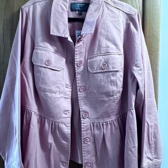 NWT Torrid 2 Pink Utility Jacket with Peplum Waist and Pointed Collar - Picture 5 of 6